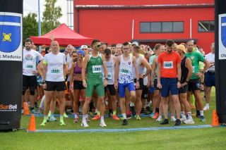 Ste pripravený vybehnúť? Nová kolekcia oblečenia pre Atletický klub Nové Mesto nad Váhom spája výkon s moderným jedinečným...